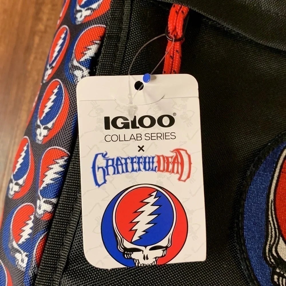 Grateful Dead x Igloo Insulated Backpack Daytripper 28-Can Capacity New